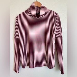 Oiselle Big Stripe Mock Neck Top - Medium